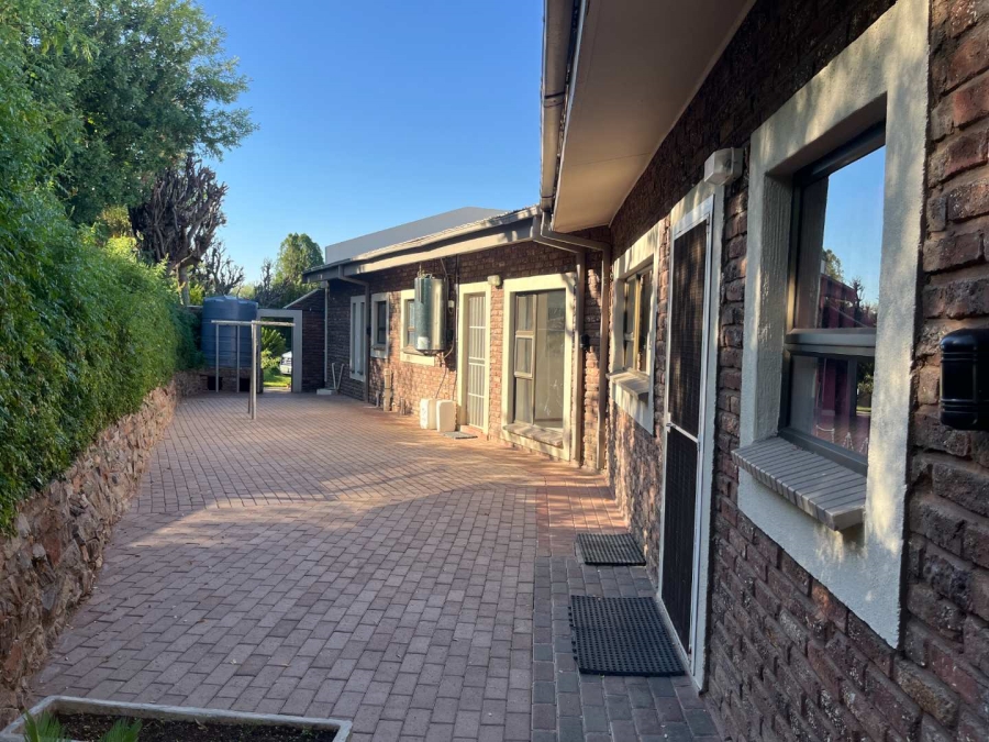 4 Bedroom Property for Sale in Keidebees Northern Cape